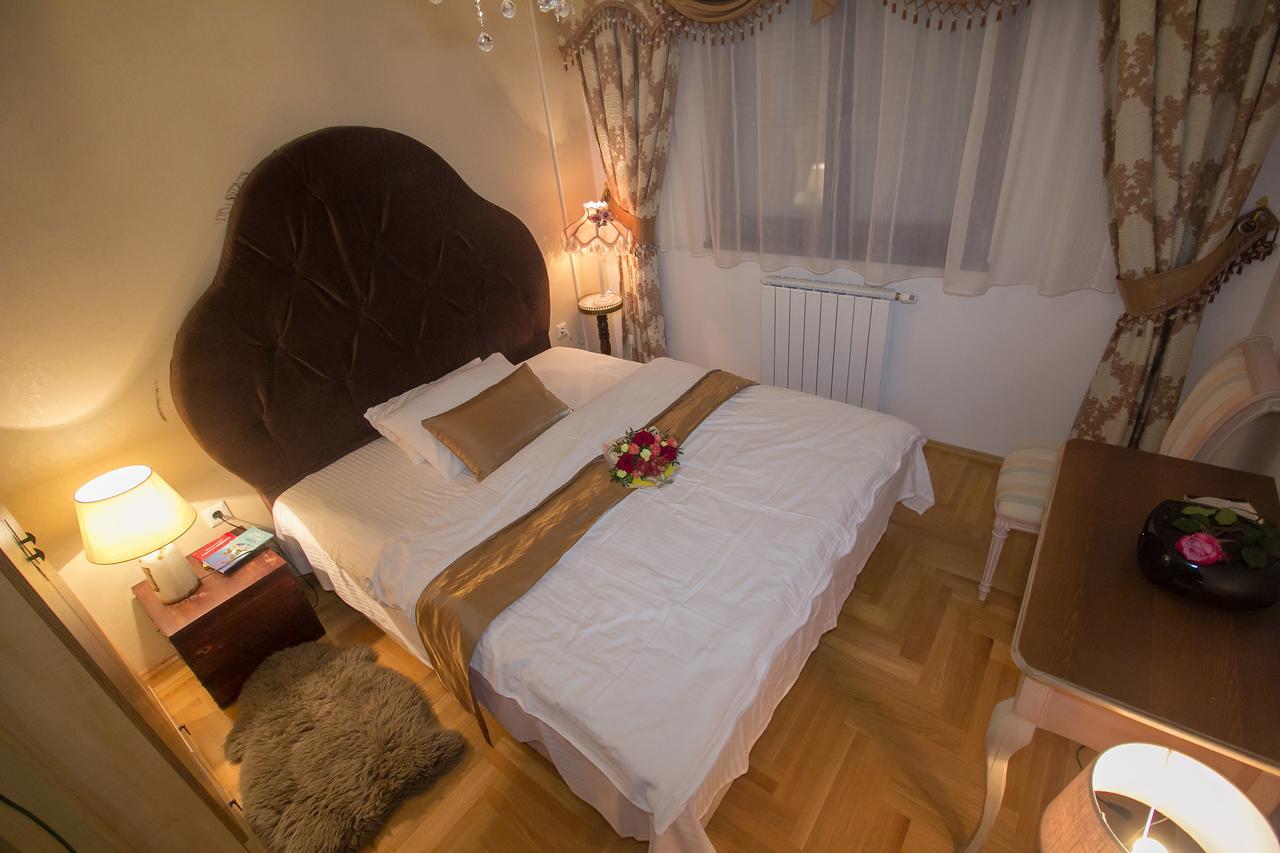 Apartment Barby Banja Luka Bagian luar foto