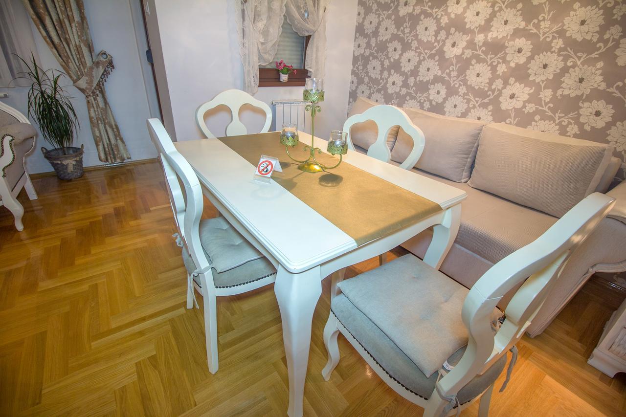 Apartment Barby Banja Luka Bagian luar foto