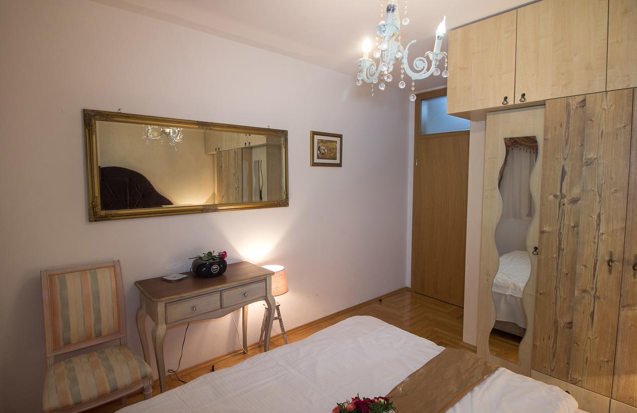 Apartment Barby Banja Luka Bagian luar foto