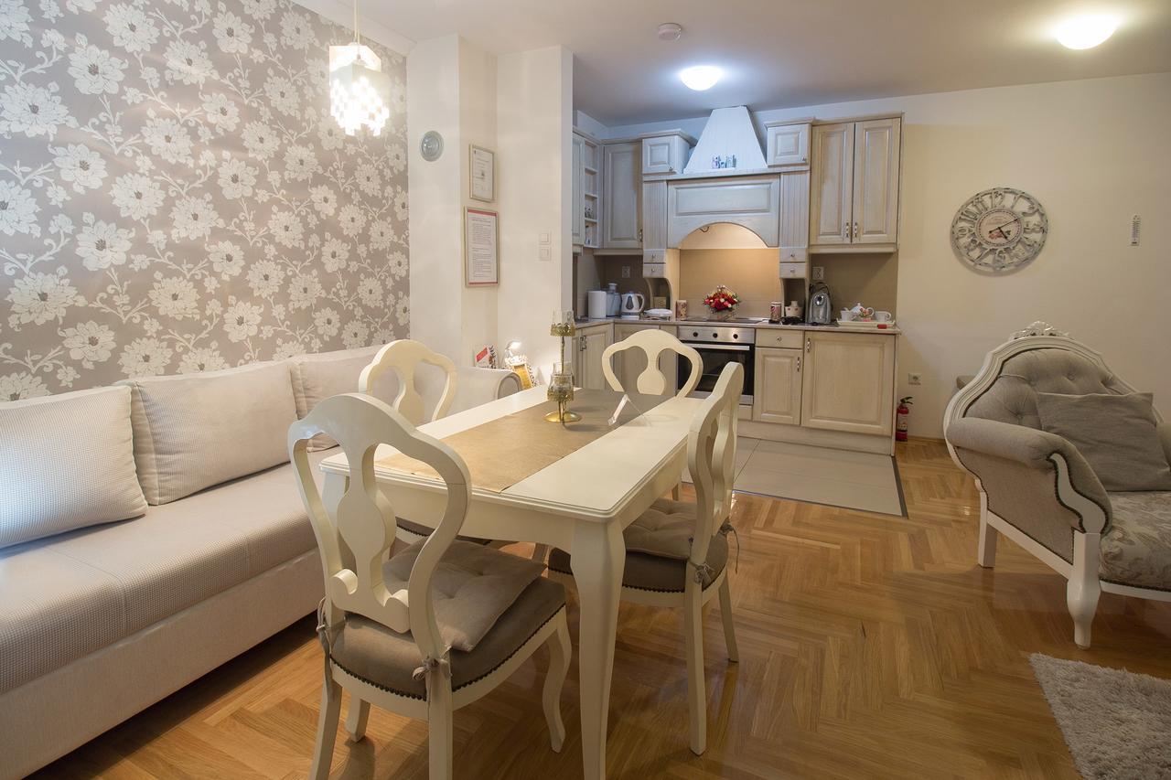 Apartment Barby Banja Luka Bagian luar foto