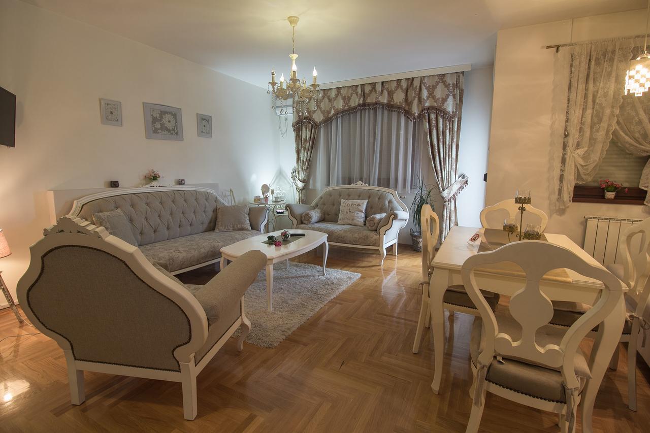 Apartment Barby Banja Luka Bagian luar foto